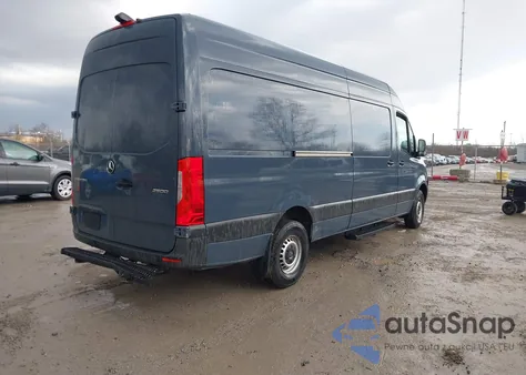 2019 Mercedes-Benz Sprinter 2500 High Roof V6 z USA, uszkodzony, nr VIN WD4PF1CD3KP120716